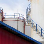 Storage site for petroleum products and liquefied gas